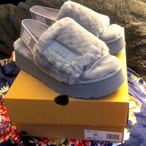 New Ugg Disco Slide Size 11 Women’s Color Gray